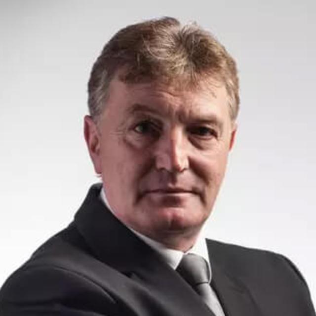 Keith Earnes